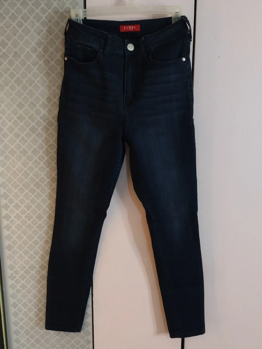 GUESS Women's Dark Indigo High-Rise Skinny Jeans